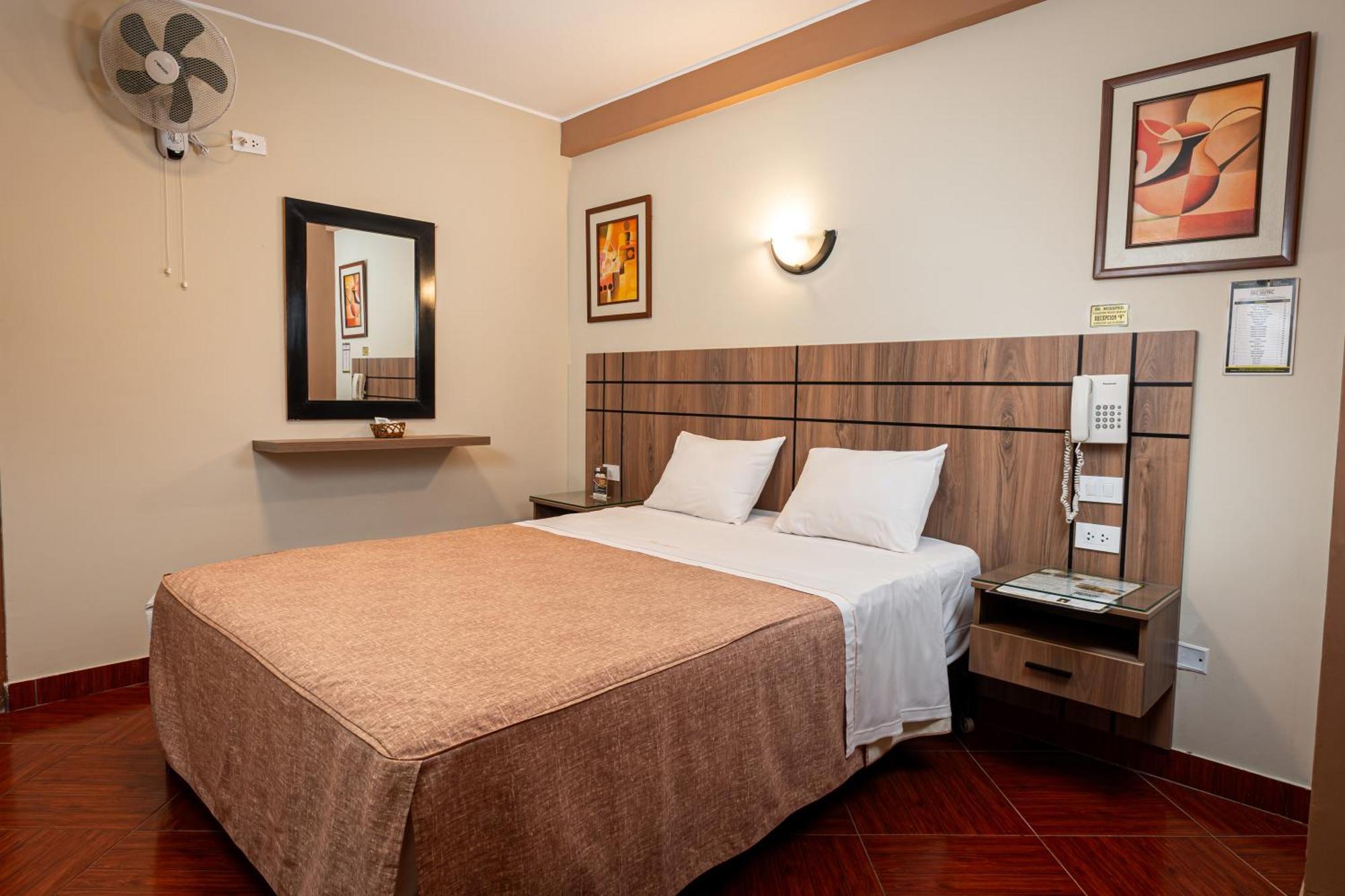 Hotel Bohemia Лима Екстериор снимка