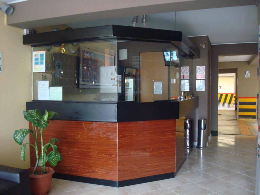 Hotel Bohemia Лима Екстериор снимка