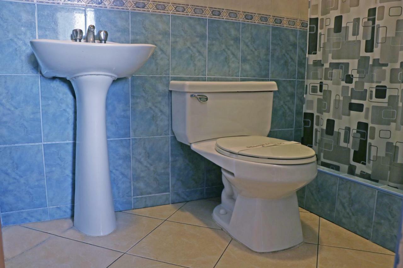 Hotel Bohemia Лима Екстериор снимка